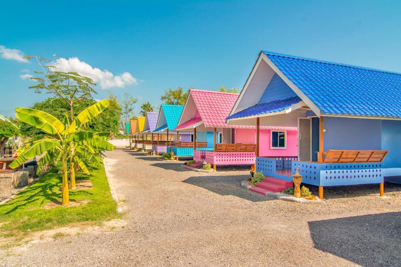 Oyo 578 Pj Resort And Snooker Club Prachuap Khiri Khan Exterior foto